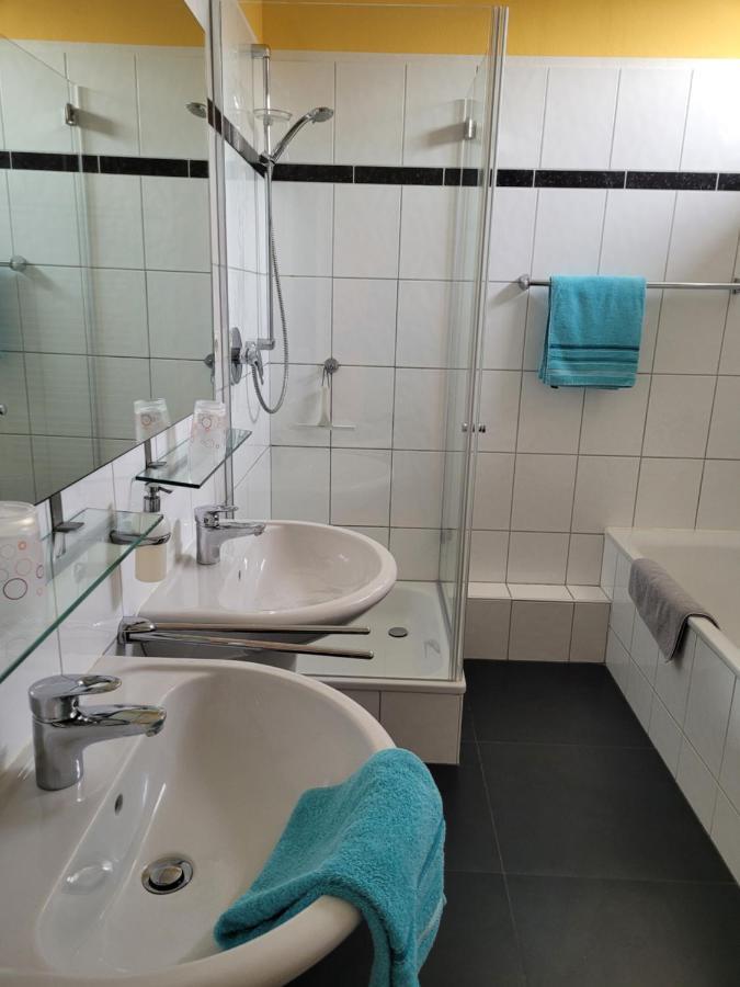 Ferienwohnung Poettershof Krefeld Eksteriør billede